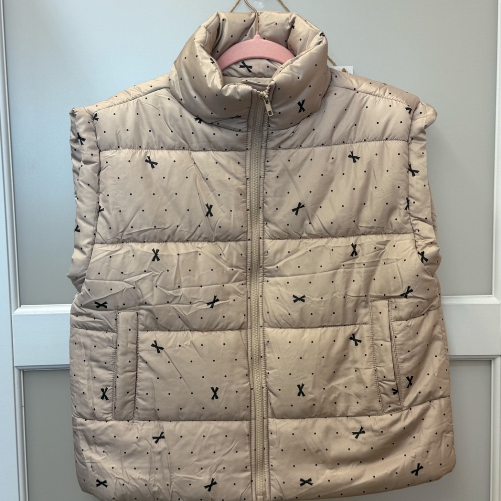 Lightweight Ribbon & Dot Puffer Vest in Beige – Women’s Large - Picture 3 of 8